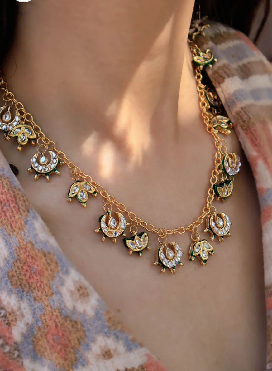 Kimmi Neckpiece