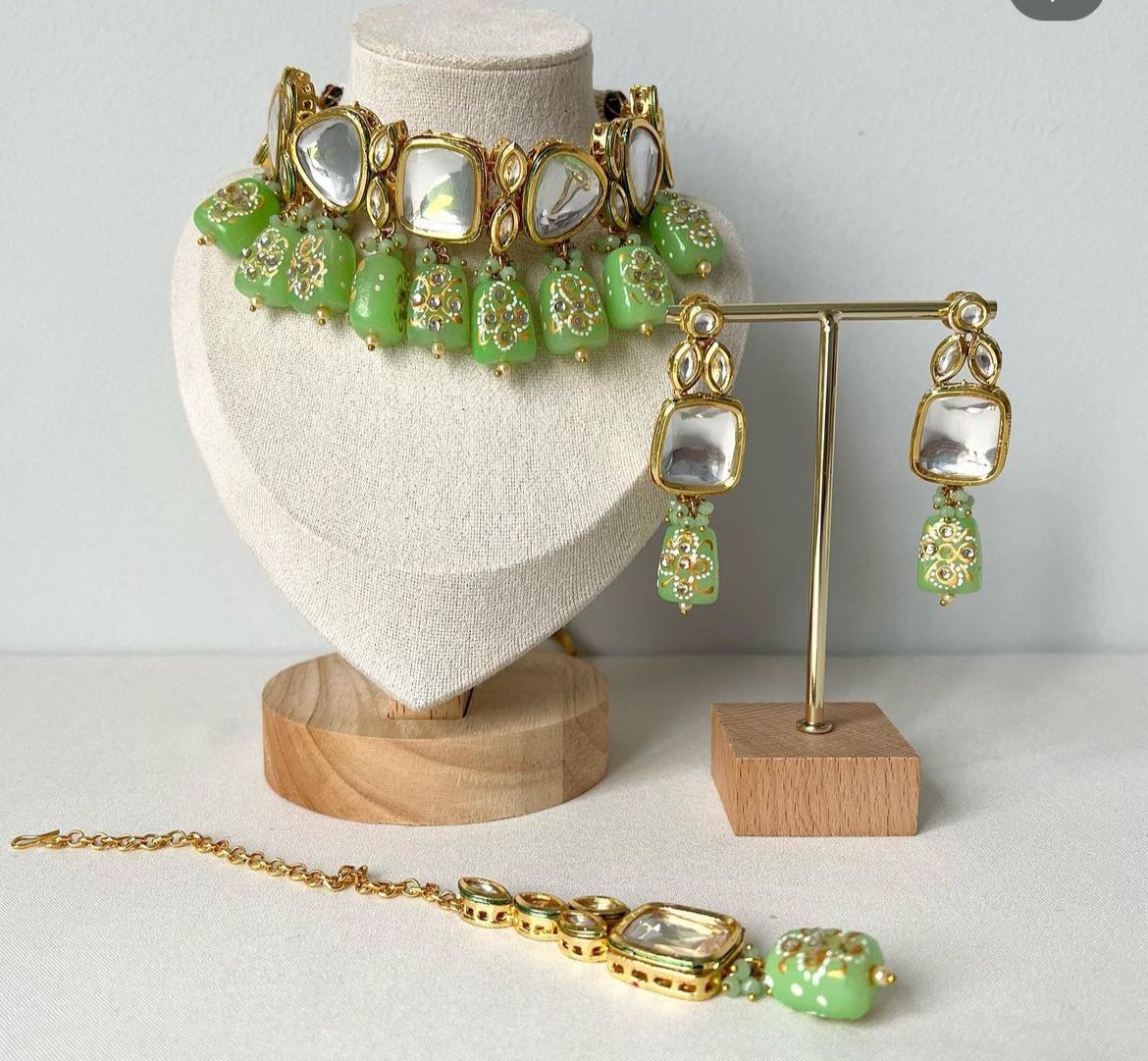 Dhwani Set