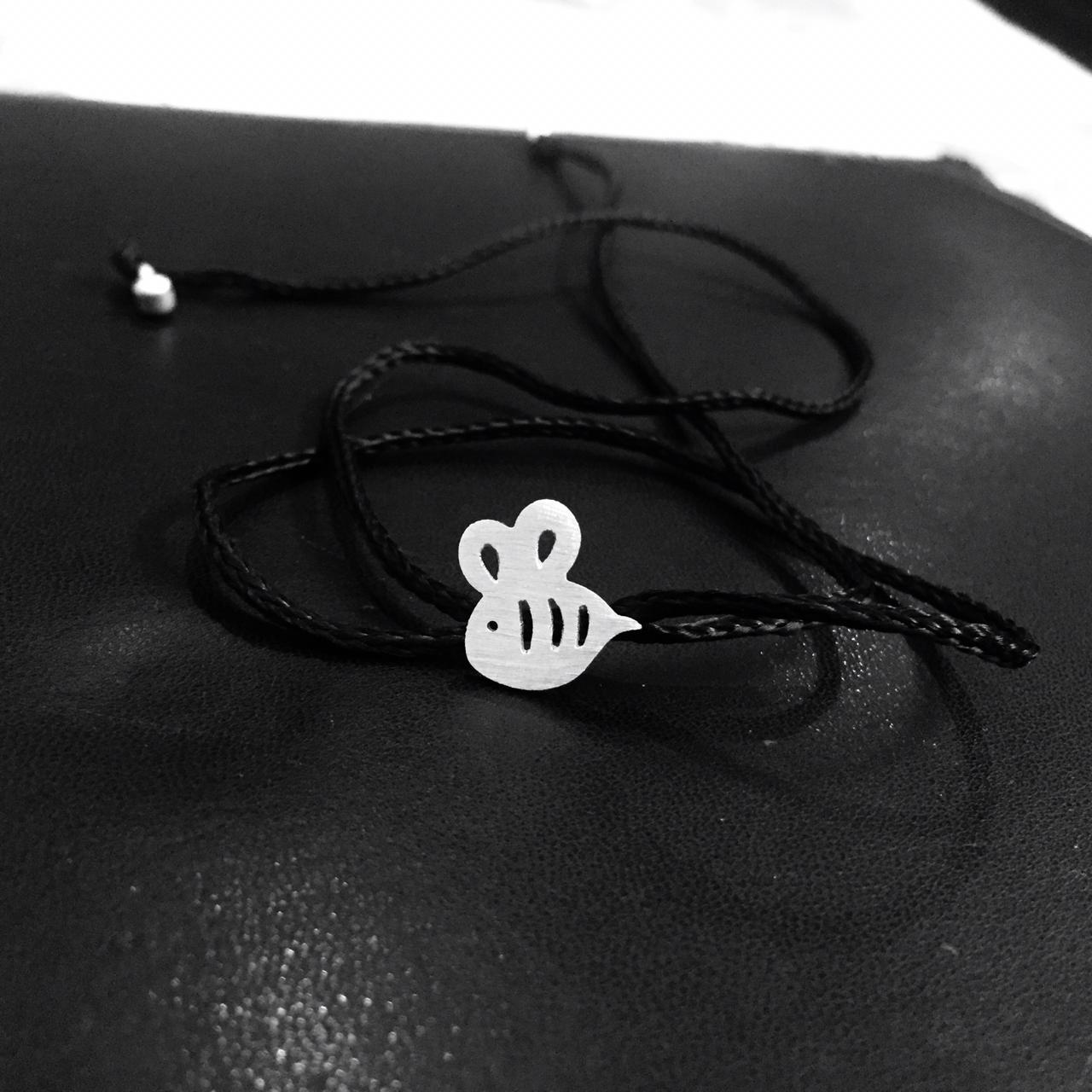 Honeybee Pure silver Nazarbhattu