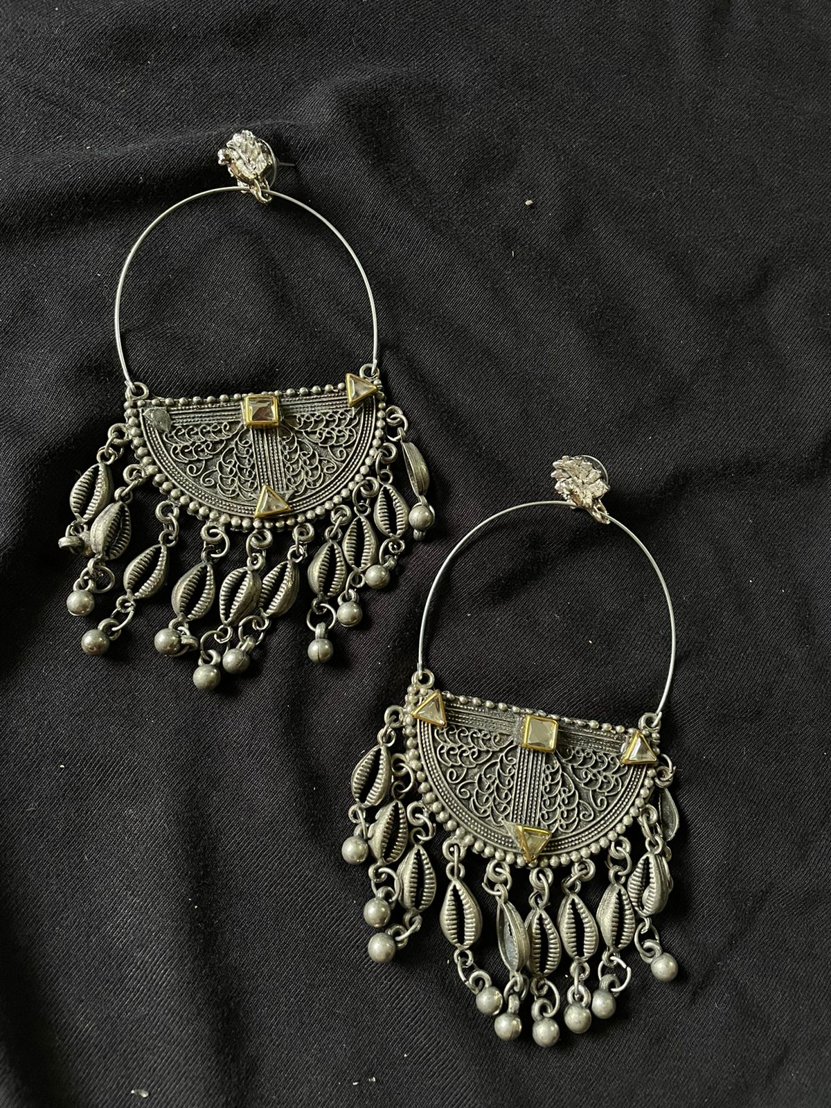Shell Earring