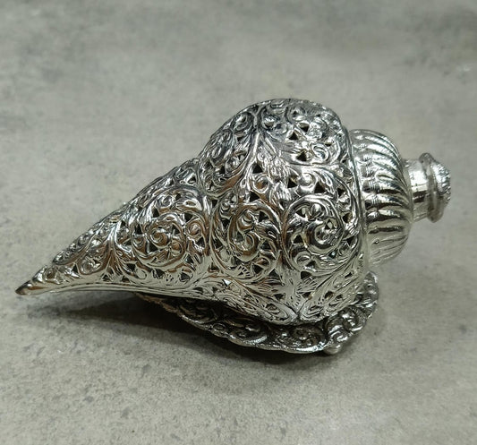 Shankh with Stand