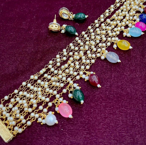Multi Pearl Choker