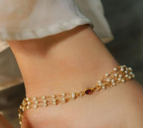 Oli Anklets