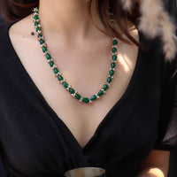 Nyra Neckpiece