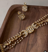 Gaani Neckpiece