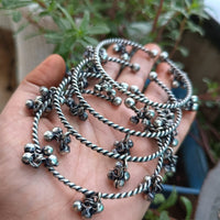 Ghungroo Golden Bangles( 4 Pieces)