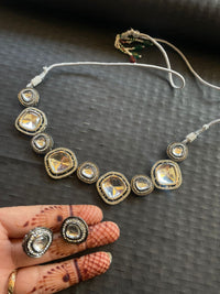 Regina Set