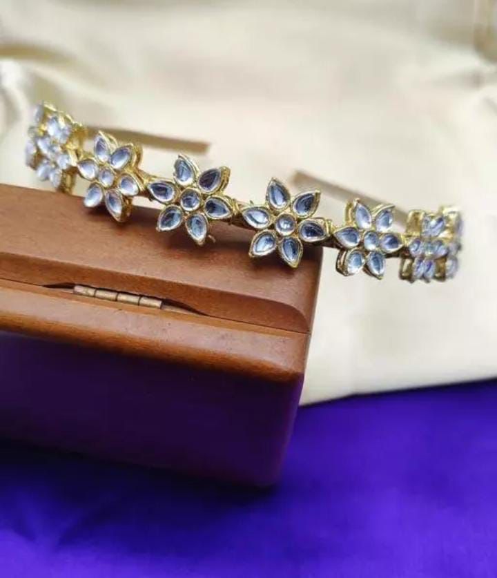 Ira Kundan Head Band