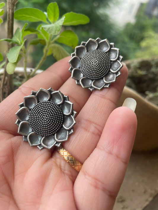 Flower Studs