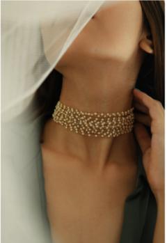CHARLOTTE CHOKER